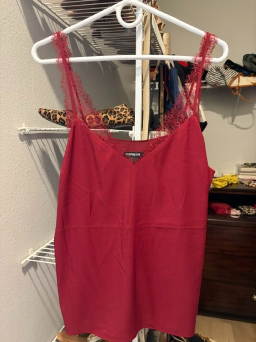 Maroon Express Tank